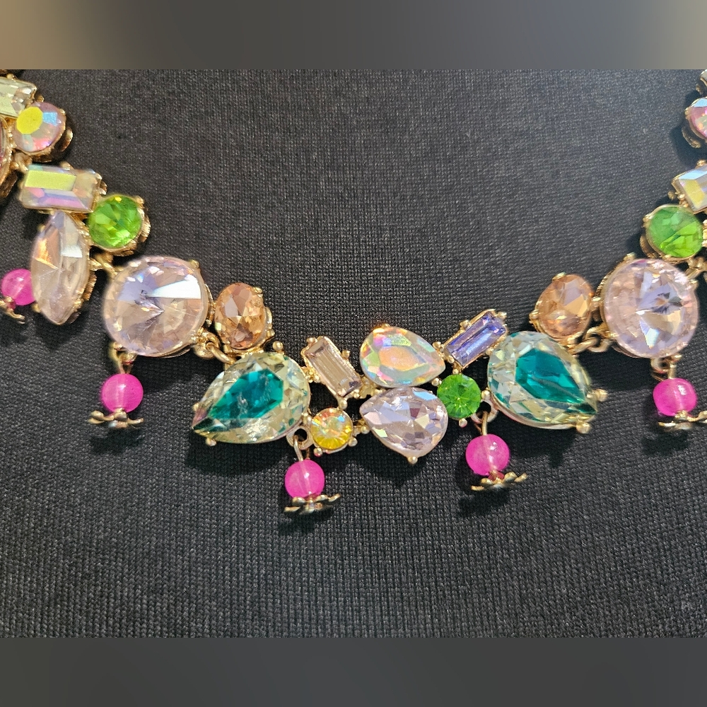 Betsey Johnson Surreal Forest Shakey Flower Collar Necklace Multi Crystals NWT - Picture 8 of 14